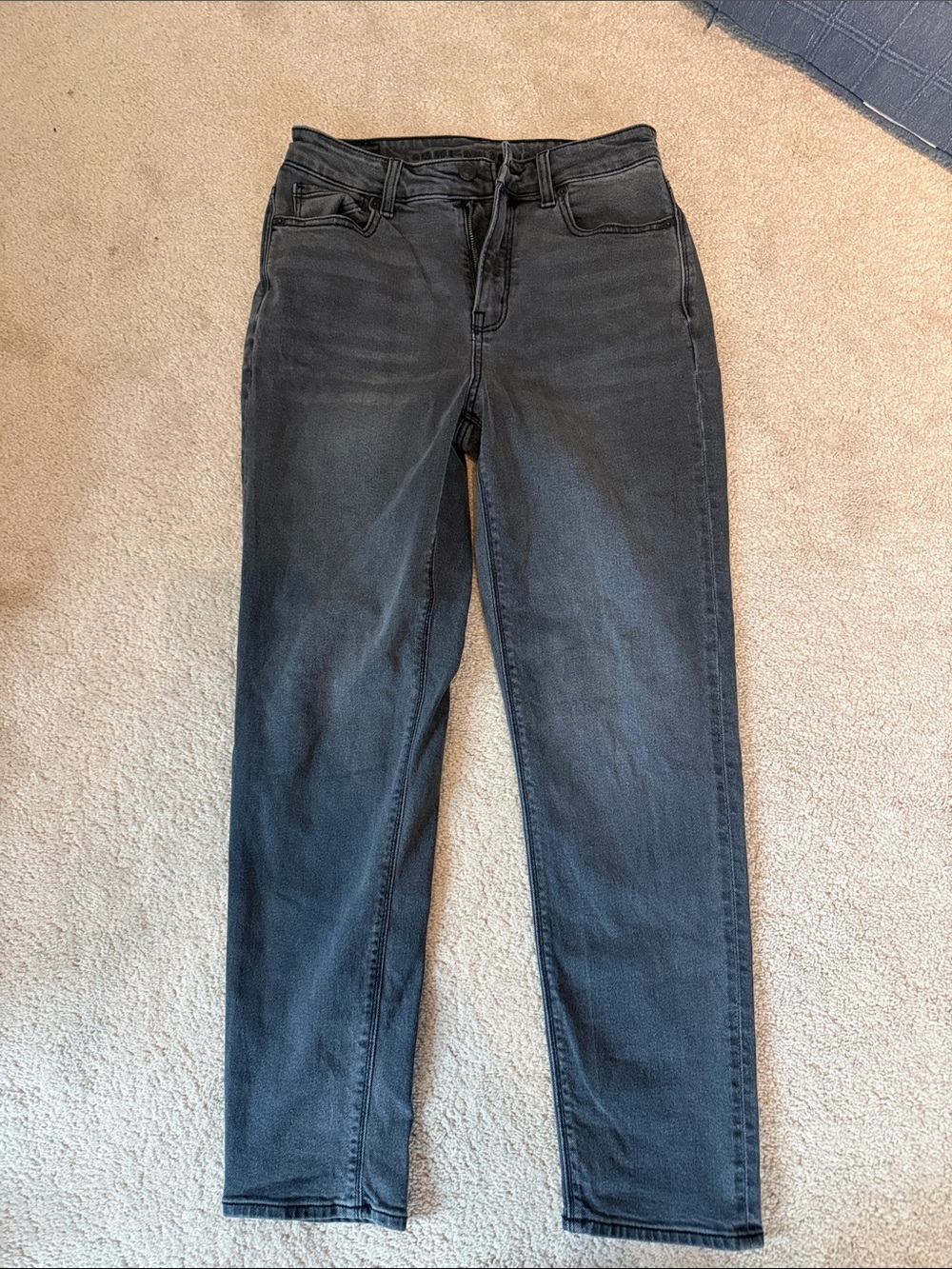 American Eagle Outfitters Women's High-Rise Stretch Black Jeans